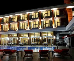 Lova Hotel Spa