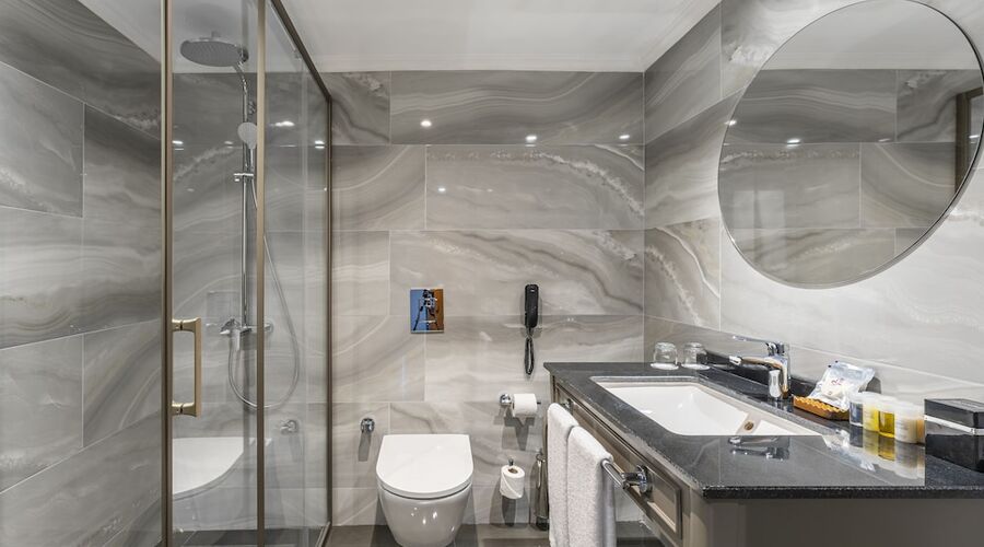 Adora Hotel & Resort