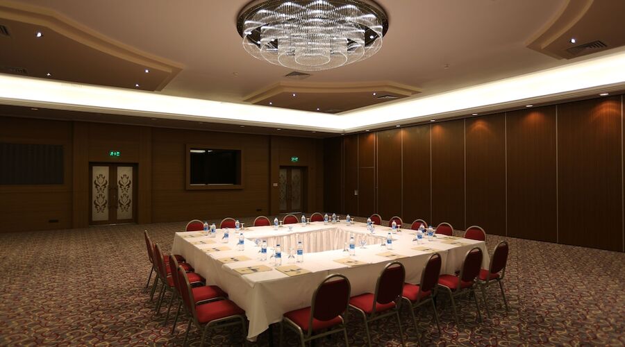 Adora Hotel & Resort