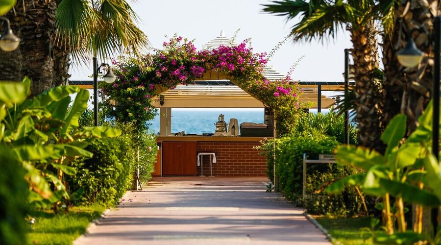 Adora Hotel & Resort