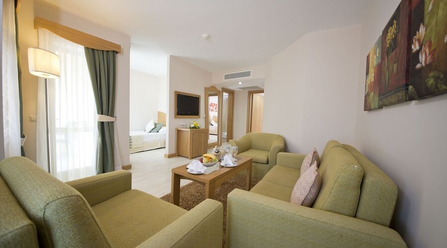 Limak Arcadia Sport Resort Hotel