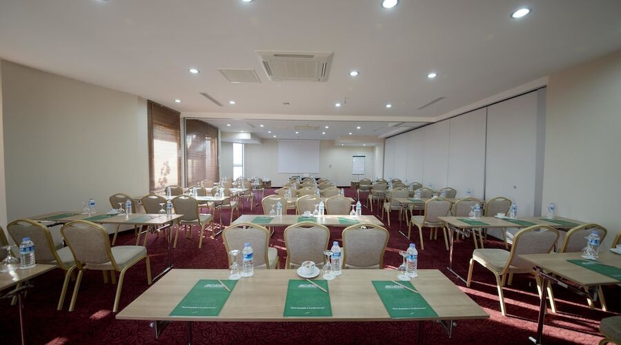 Limak Arcadia Sport Resort Hotel