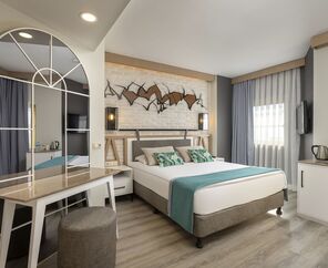 Limak Arcadia Sport Resort Hotel