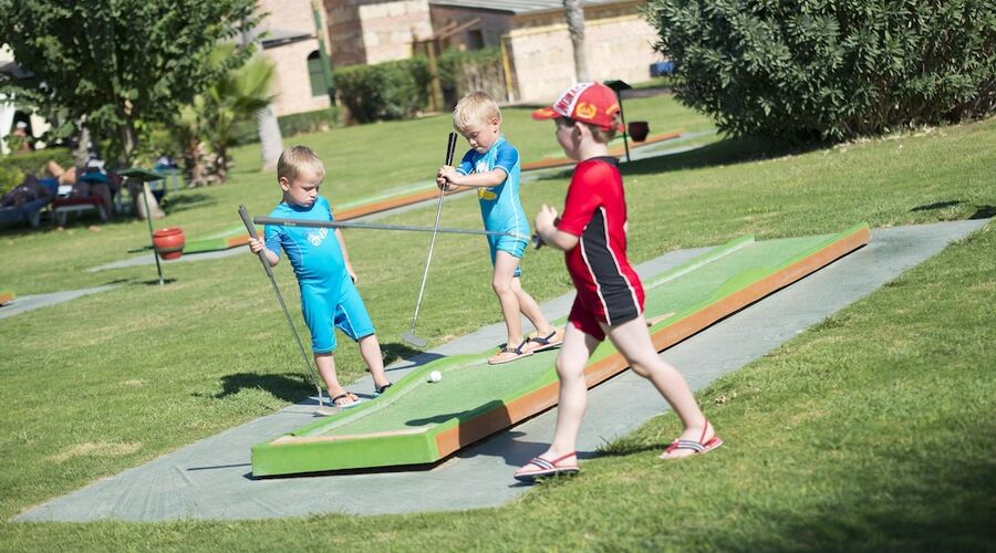 Limak Arcadia Sport Resort Hotel