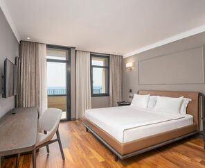 Adora Hotel & Resort